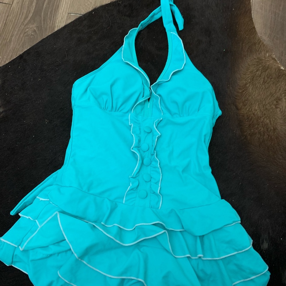 Bathing suit